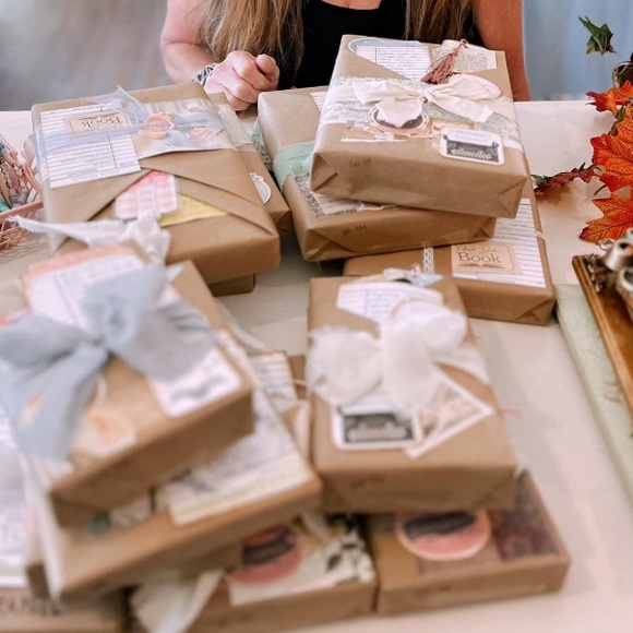 Blind Date with a Book - Picture 2 of 2